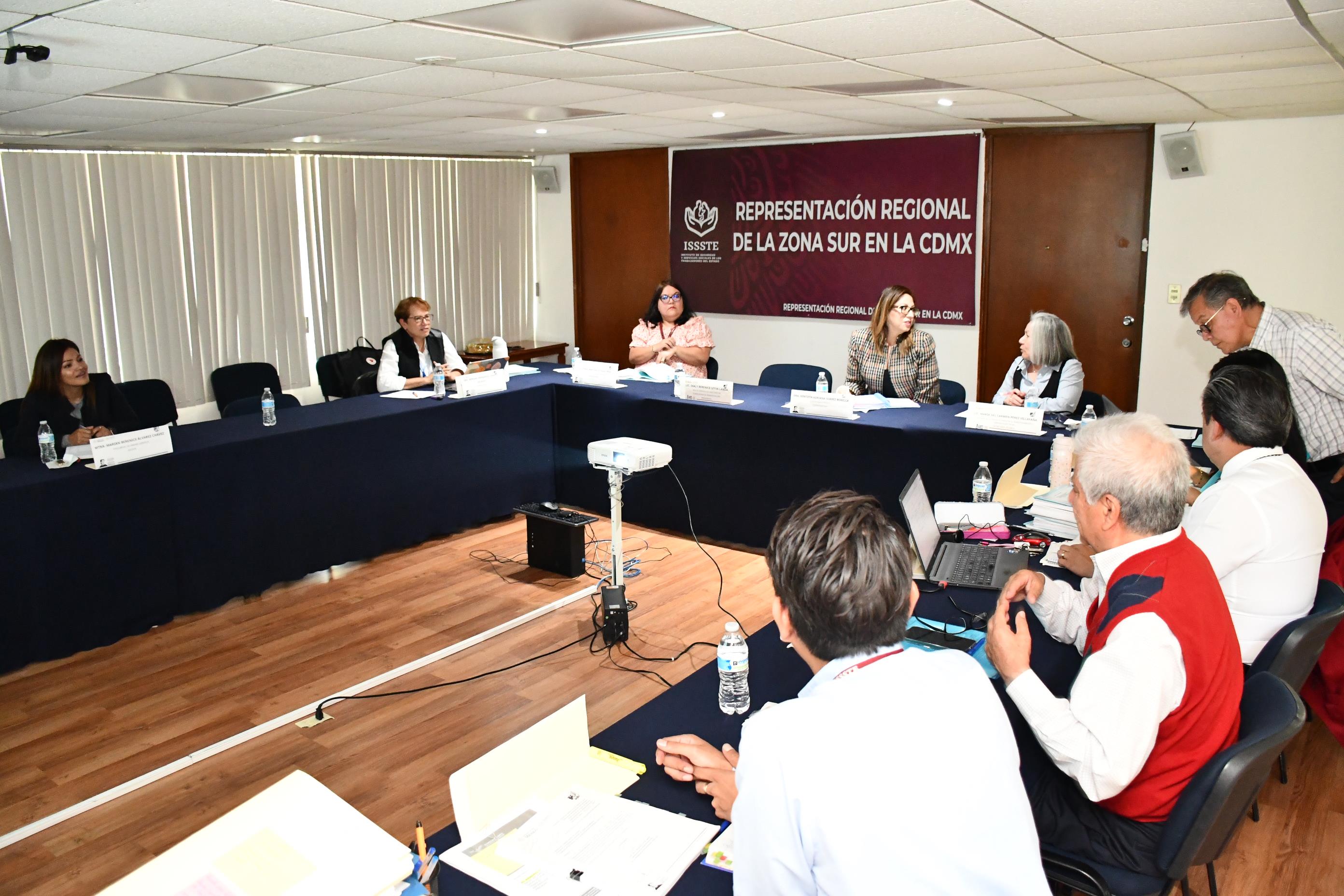 Décima Segunda sesión ordinaria de la comisión de Quejas y Reembolsos 